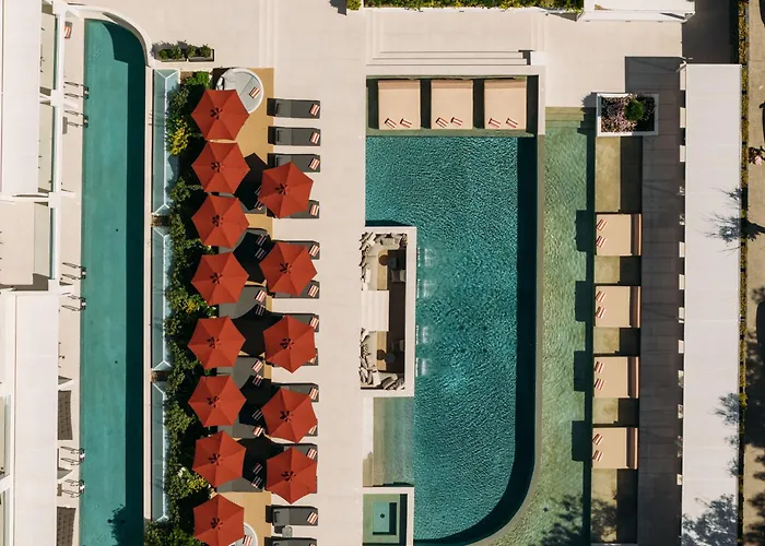 Santorini Heart Hotel & Spa